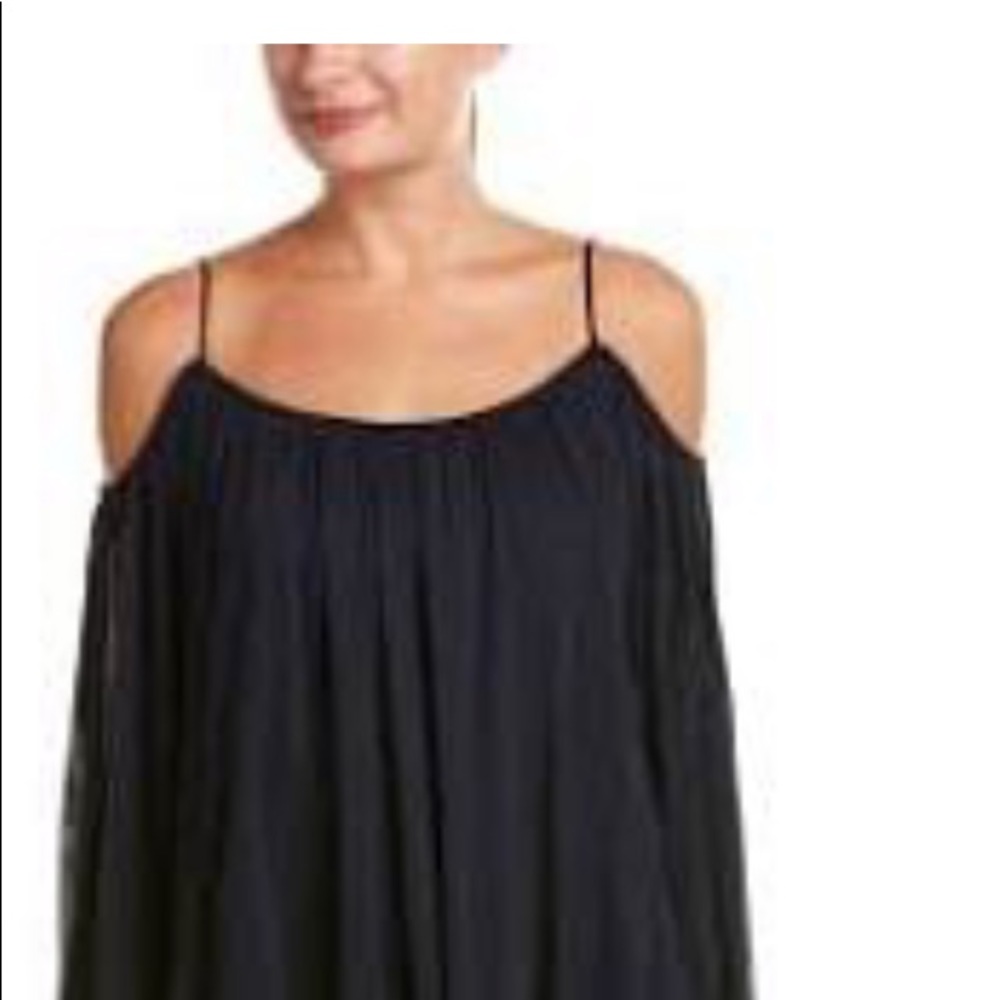 Bailey 44 cold shoulder top Blk